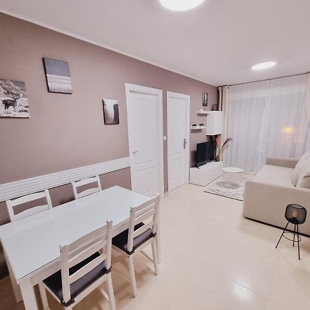 Luxury Evita Apartments In Торевиеха Екстериор снимка